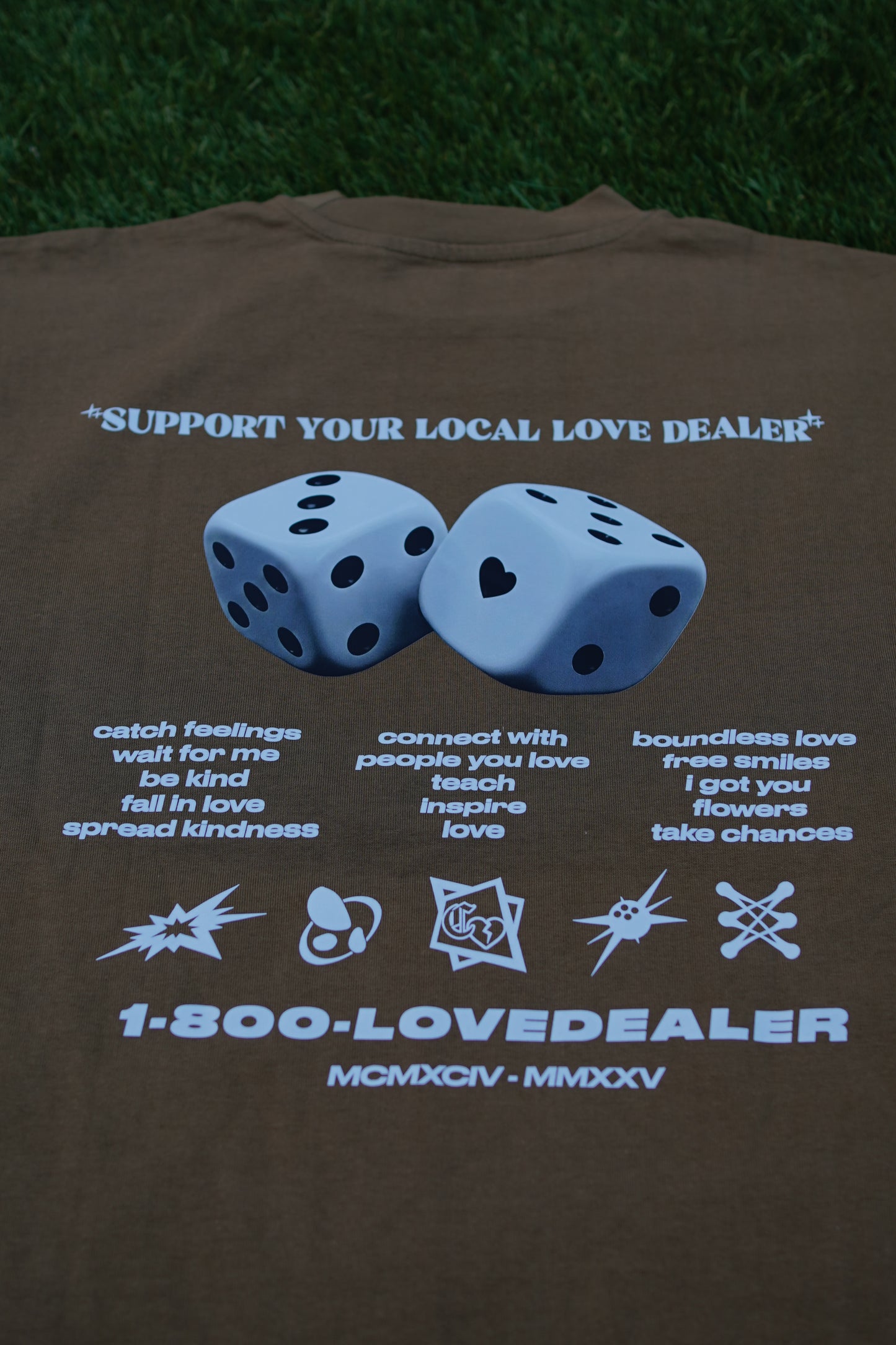 OVERSIZED "LOVE DEALER" T-Shirt (Olive)