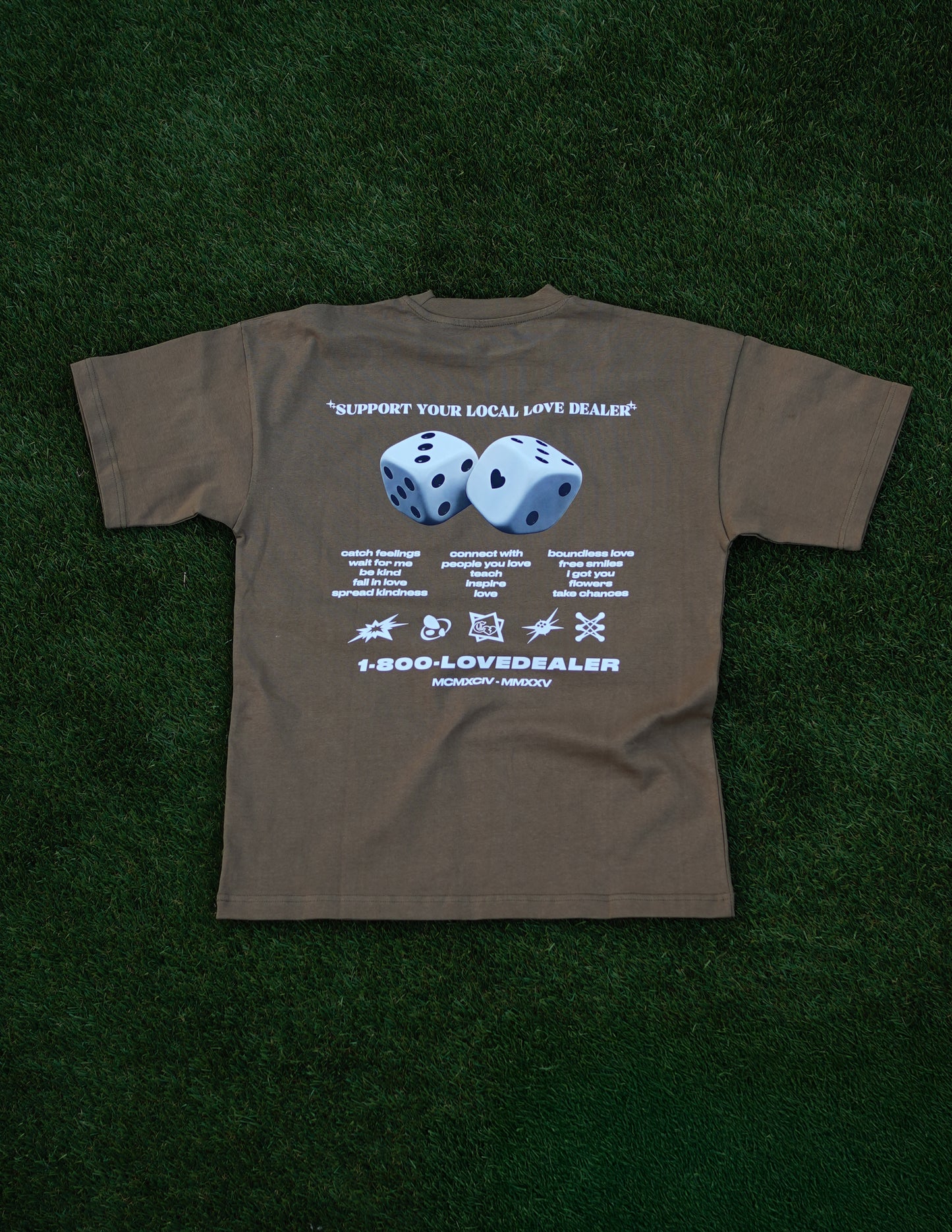 OVERSIZED "LOVE DEALER" T-Shirt (Olive)